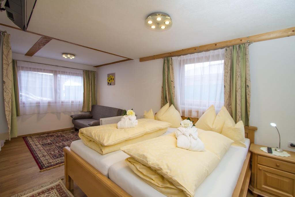 Gertis Ferienwohnung Hochfilzen Zimmer foto